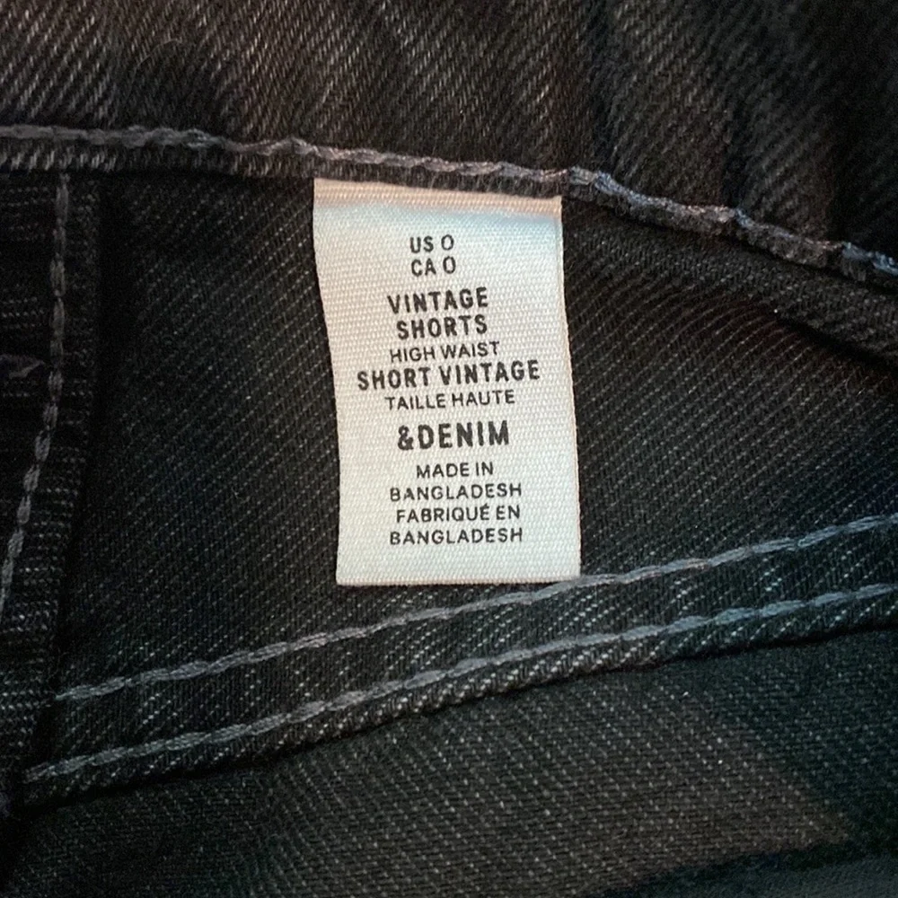 NWT Black H&M Shorts - Picture 2 of 4